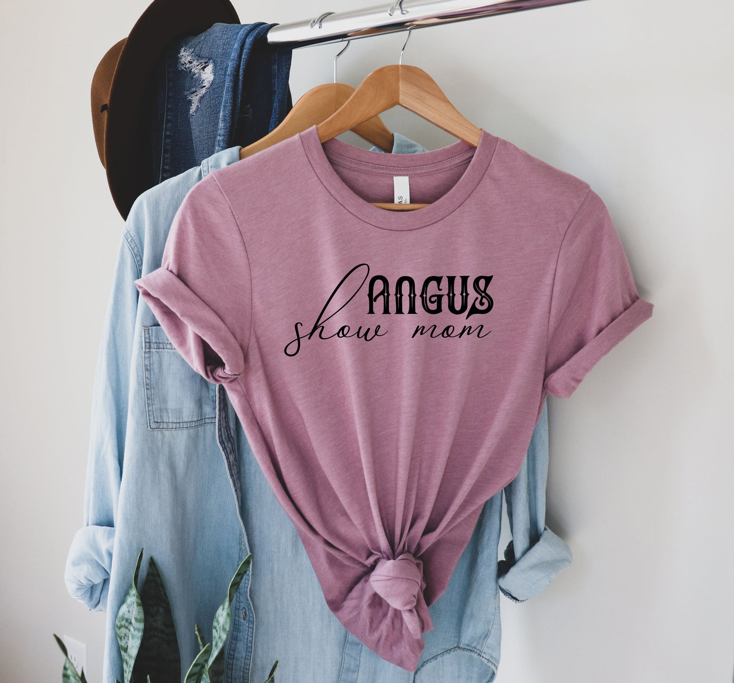 Angus Show Mom {Black Graphic} - Exclusive - Adult Tee